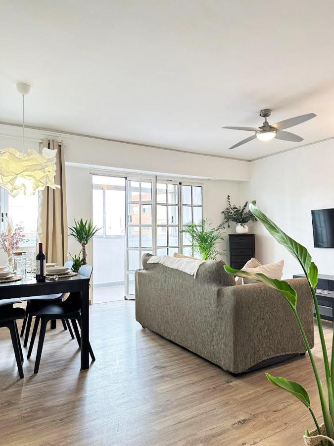 Your Sunny & Spacious Portview Home Valencia Luaran gambar
