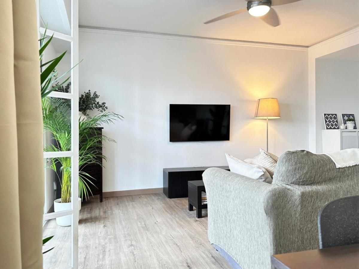 Your Sunny & Spacious Portview Home Valencia Luaran gambar